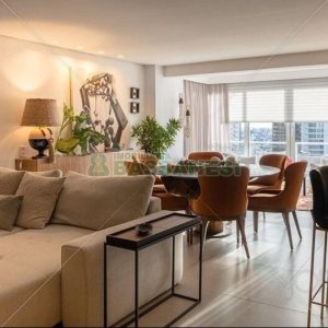 Apartamento com 117m², 3 dormitórios, 2 vagas, no bairro Centro em Caxias do Sul para Comprar