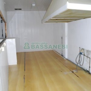 Loja com 675m², no bairro São Pelegrino em Caxias do Sul para Alugar