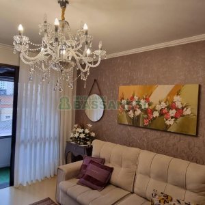 Apartamento com 85m², 2 dormitórios, 1 vaga, no bairro Centro em Caxias do Sul para Comprar