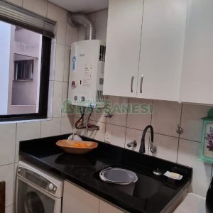 Apartamento com 85m², 2 dormitórios, 1 vaga, no bairro Centro em Caxias do Sul para Comprar