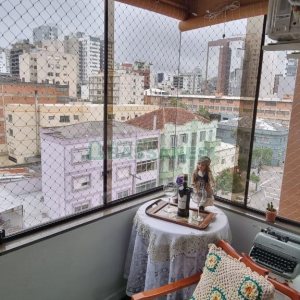 Apartamento com 85m², 2 dormitórios, 1 vaga, no bairro Centro em Caxias do Sul para Comprar