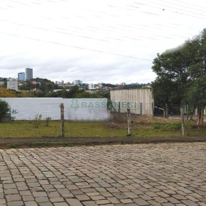 Terreno com 855m², no bairro Salgado Filho em Caxias do Sul para Alugar