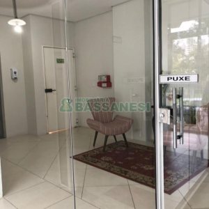 Apartamento com 70m², 2 dormitórios, 2 vagas, no bairro Interlagos em Caxias do Sul para Alugar