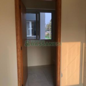 Apartamento com 70m², 2 dormitórios, 2 vagas, no bairro Interlagos em Caxias do Sul para Alugar