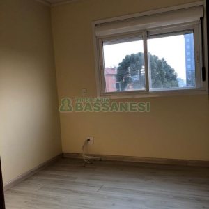 Apartamento com 70m², 2 dormitórios, 2 vagas, no bairro Interlagos em Caxias do Sul para Alugar