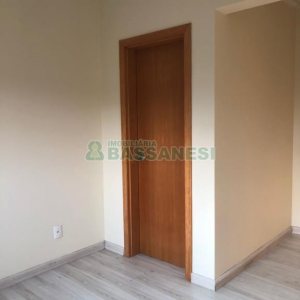 Apartamento com 70m², 2 dormitórios, 2 vagas, no bairro Interlagos em Caxias do Sul para Alugar
