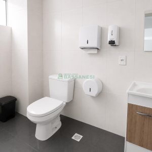 Loja com 410m², no bairro Floresta em Caxias do Sul para Alugar