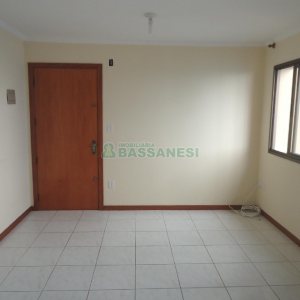 Apartamento com 60m², 2 dormitórios, 1 vaga, no bairro Petrópolis em Caxias do Sul para Alugar
