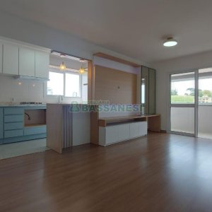 Apto Mobiliado com 79m², 2 dormitórios, 2 vagas, no bairro Medianeira em Caxias do Sul para Alugar