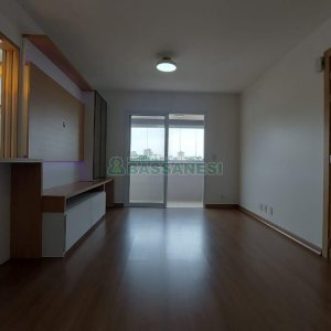 Apto Mobiliado com 79m², 2 dormitórios, 2 vagas, no bairro Medianeira em Caxias do Sul para Alugar