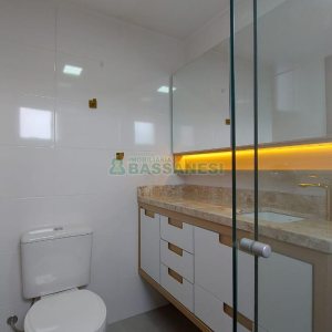 Apto Mobiliado com 79m², 2 dormitórios, 2 vagas, no bairro Medianeira em Caxias do Sul para Alugar