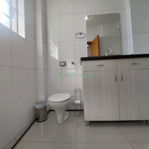 Sala Mobiliada com 38m², no bairro Centro em Caxias do Sul para Alugar
