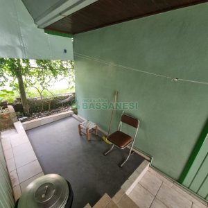 Casa com 35m², 1 dormitório, no bairro Pio X em Caxias do Sul para Alugar