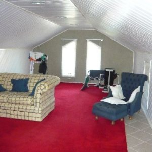 Casa com 331m², 4 dormitórios, 2 vagas, no bairro Moinhos de Vento em Caxias do Sul para Comprar