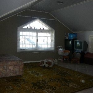 Casa com 331m², 4 dormitórios, 2 vagas, no bairro Moinhos de Vento em Caxias do Sul para Comprar