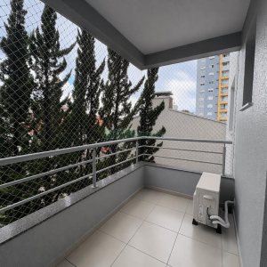 Apto Mobiliado com 37m², 1 dormitório, 1 vaga, no bairro Petrópolis em Caxias do Sul para Alugar