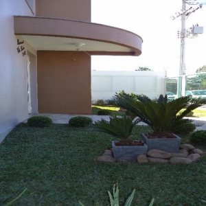 Apartamento com 37m², 1 dormitório, 1 vaga, no bairro Petrópolis em Caxias do Sul para Alugar