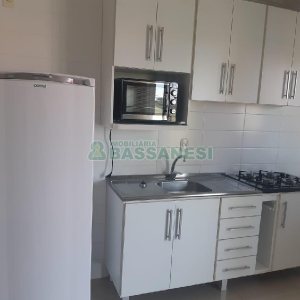 Apartamento com 37m², 1 dormitório, 1 vaga, no bairro Petrópolis em Caxias do Sul para Alugar