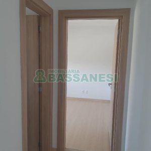 Apartamento com 37m², 1 dormitório, 1 vaga, no bairro Petrópolis em Caxias do Sul para Alugar