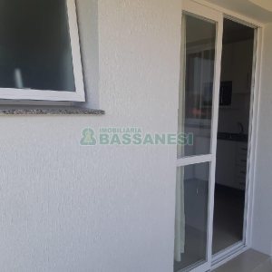 Apartamento com 37m², 1 dormitório, 1 vaga, no bairro Petrópolis em Caxias do Sul para Alugar