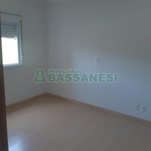 Apartamento com 37m², 1 dormitório, 1 vaga, no bairro Petrópolis em Caxias do Sul para Alugar