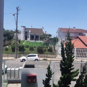 Apartamento com 37m², 1 dormitório, 1 vaga, no bairro Petrópolis em Caxias do Sul para Alugar