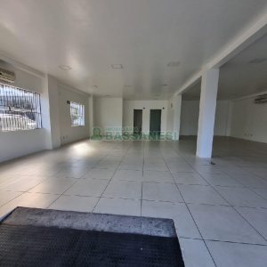 Loja com 154m², no bairro Cruzeiro em Caxias do Sul para Alugar