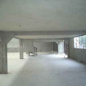 Pavilhão com 678m², no bairro Ana Rech em Caxias do Sul para Alugar