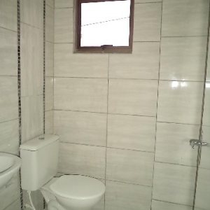 Pavilhão com 678m², no bairro Ana Rech em Caxias do Sul para Alugar