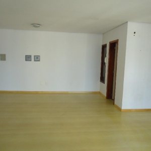 Sala com 55m², no bairro Centro em Caxias do Sul para Comprar