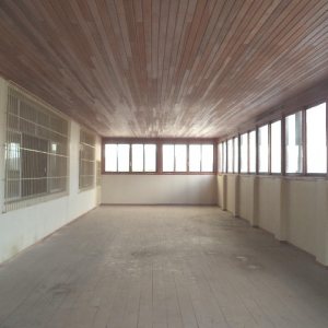 Loja com 500m², no bairro Centro em Caxias do Sul para Alugar ou Comprar