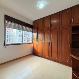 Apartamento com 91m², 3 dormitórios, 1 vaga, no bairro Panazzolo em Caxias do Sul para Alugar