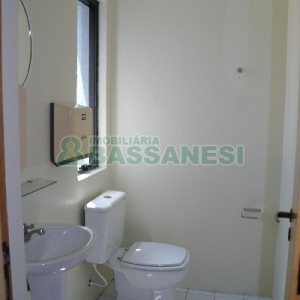 Sala Mobiliada com 52m², 1 vaga, no bairro Centro em Caxias do Sul para Comprar