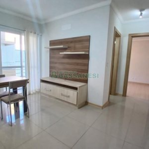 Apto Mobiliado com 37m², 1 dormitório, 1 vaga, no bairro Petrópolis em Caxias do Sul para Alugar