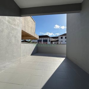 Casa com 156m², 3 dormitórios, 5 vagas, no bairro São Pelegrino em Caxias do Sul para Alugar