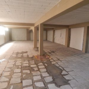 Loja com 800m², no bairro Sagrada Família em Caxias do Sul para Alugar