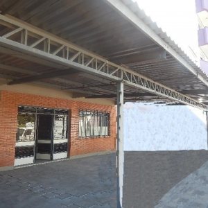 Loja com 800m², no bairro Sagrada Família em Caxias do Sul para Alugar