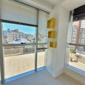 Sala com 53m², 1 vaga, no bairro Centro em Caxias do Sul para Comprar