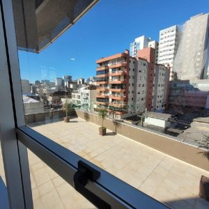 Sala com 53m², 1 vaga, no bairro Centro em Caxias do Sul para Comprar