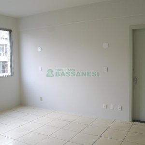 Sala com 42m², no bairro Centro em Caxias do Sul para Alugar
