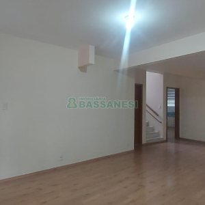 Casa Comercial com 263m², no bairro São Pelegrino em Caxias do Sul para Alugar