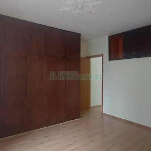 Casa Comercial com 263m², no bairro São Pelegrino em Caxias do Sul para Alugar