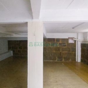 Casa Comercial com 263m², no bairro São Pelegrino em Caxias do Sul para Alugar