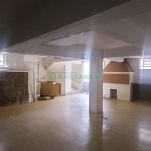 Casa Comercial com 263m², no bairro São Pelegrino em Caxias do Sul para Alugar