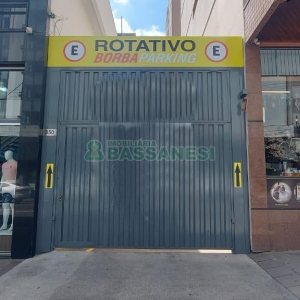 Estacionamento com 100m², no bairro São Pelegrino em Caxias do Sul para Alugar