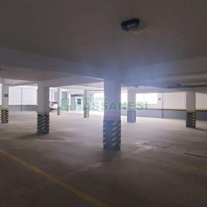 Estacionamento com 100m², no bairro São Pelegrino em Caxias do Sul para Alugar