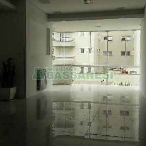 Apartamento com 115m², 3 dormitórios, 2 vagas, no bairro Marechal Floriano em Caxias do Sul para Comprar