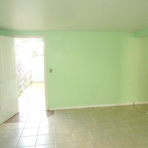 Casa com 50m², 2 dormitórios, no bairro Santa Catarina em Caxias do Sul para Comprar