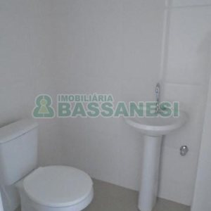 Sala com 92m², no bairro Madureira em Caxias do Sul para Comprar