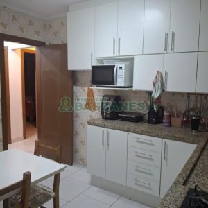 Apartamento com 68m², 2 dormitórios, 1 vaga, no bairro Rio Branco em Caxias do Sul para Comprar